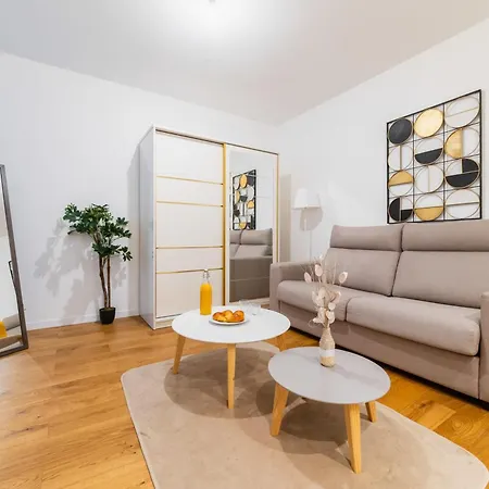 Studio Moderne Et Lumineux Pres De Montmartre - 2p * Paris